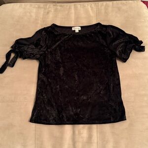 Black Velvet Cropped Short Sleeve Top XS